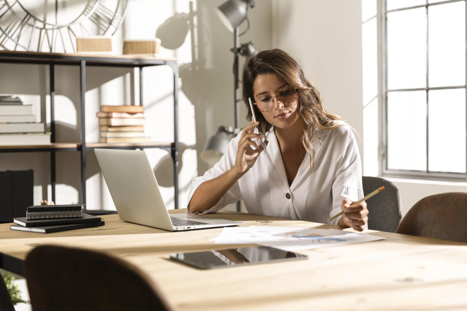 Libérez votre potentiel entrepreneurial : Échappez à la routine du 9-17 pour façonner votre propre succès
